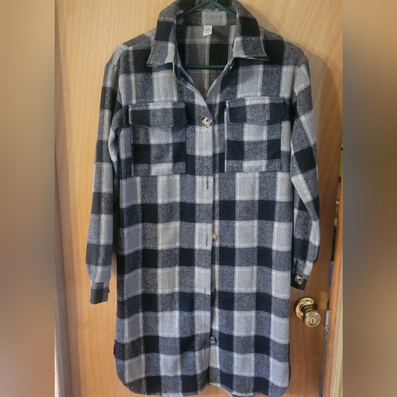 ZYIA Gray Taggart Shirt Jacket - Picture 2 of 7